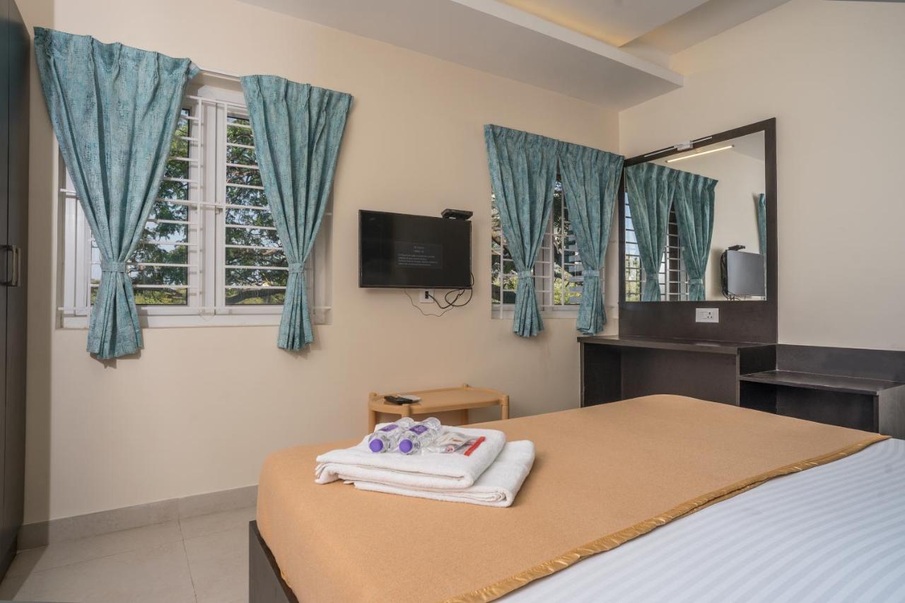 Bells Grand Inn Τσενάι Εξωτερικό φωτογραφία